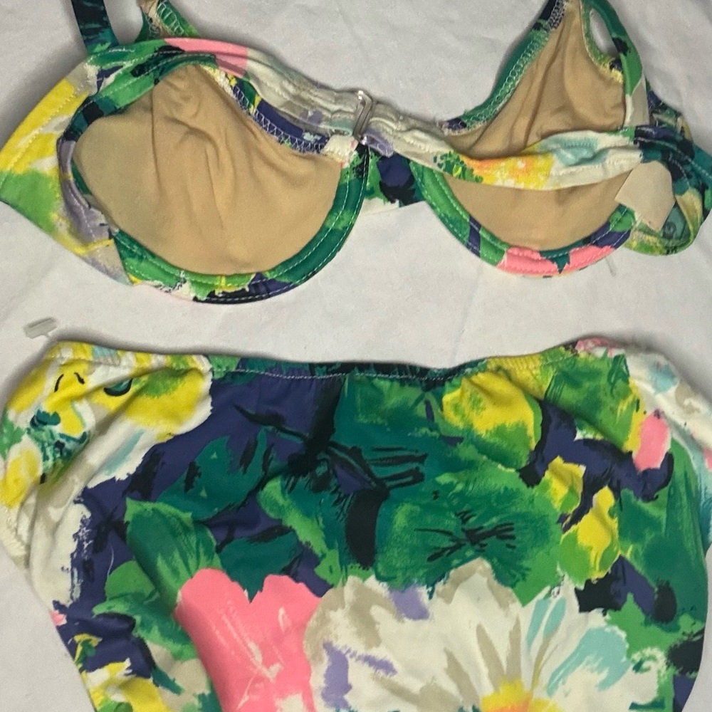 Floral Bikini Set - Picture 4 of 4